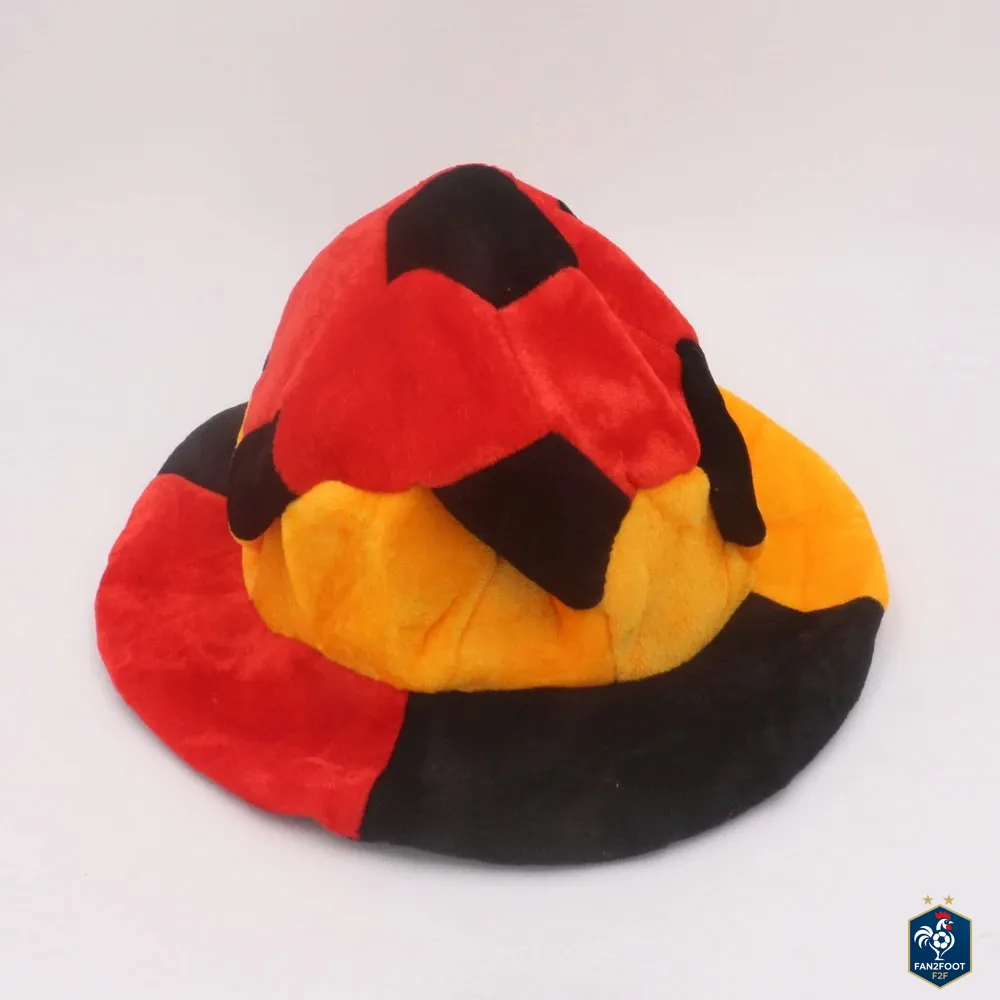 Chapeau Football foot
