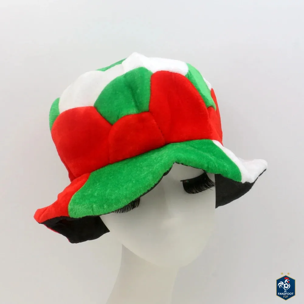 Chapeau Football foot